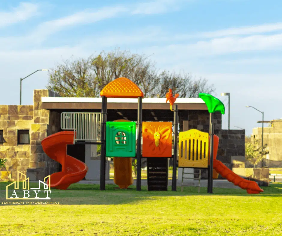 CASA EN PUNTO SUR ESTE