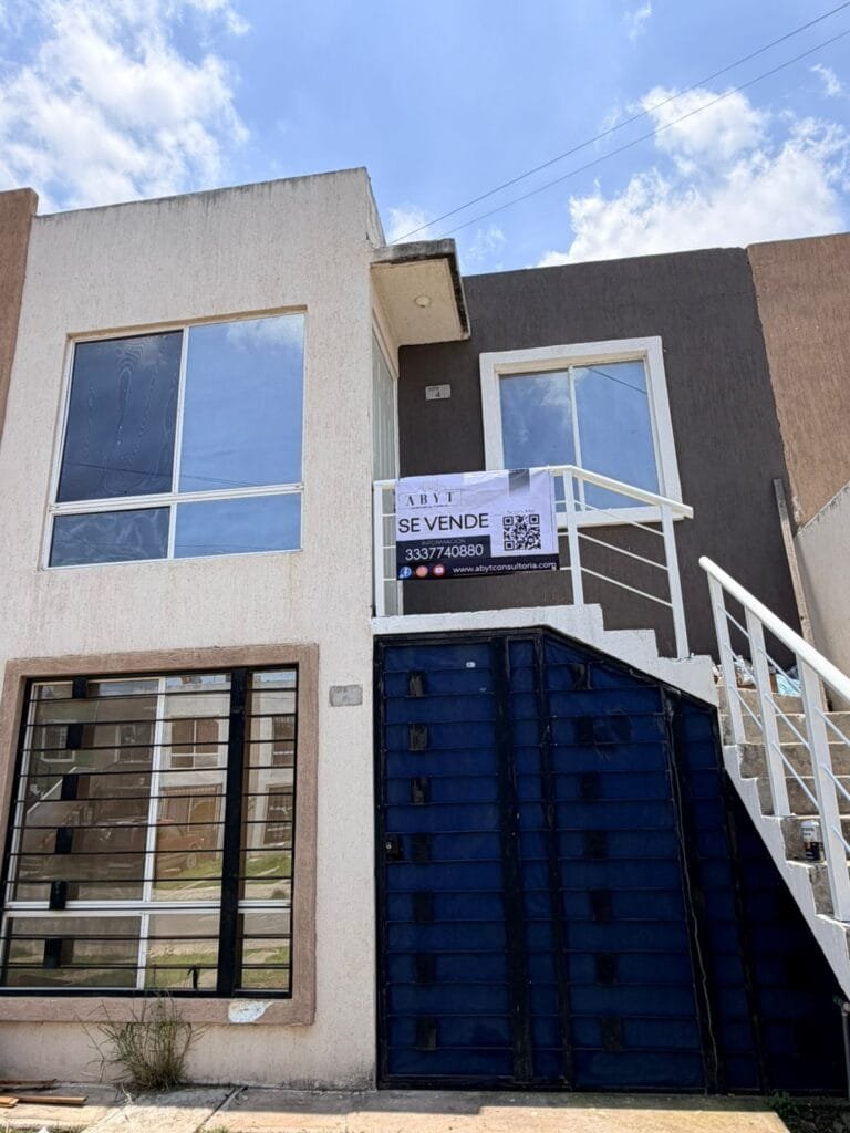 CASA EM CIMA SERENA